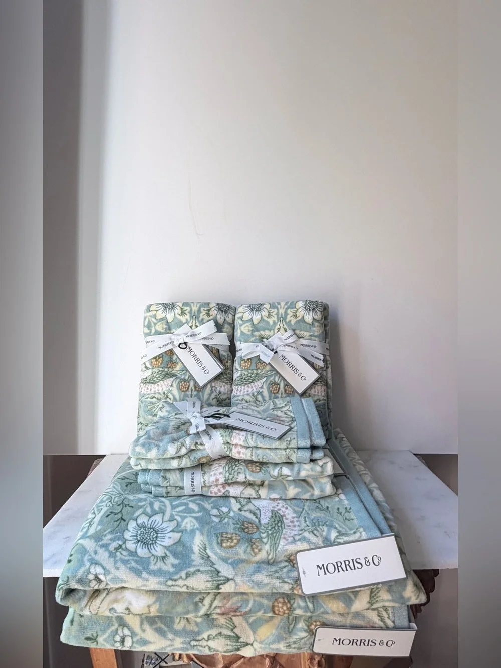 10 pieces Blue Floral birds towels set 2 bath towel,4 hand towel,4 finger tips